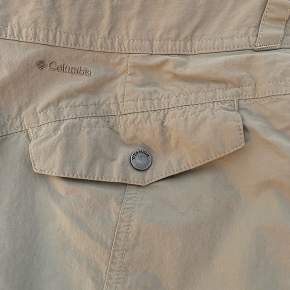 Columbia women’s skorts size8 several pockets (see photos) - Picture 7 of 15